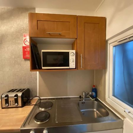 F1-Basement Studio Fits 3 Near Paddington Διαμέρισμα Λονδίνο Εξωτερικό φωτογραφία